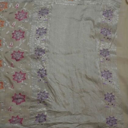 KashiFab Silver Grey Banarasi Silk Saree online - authentic Varanasi Banarasi silk saree - detail view 2