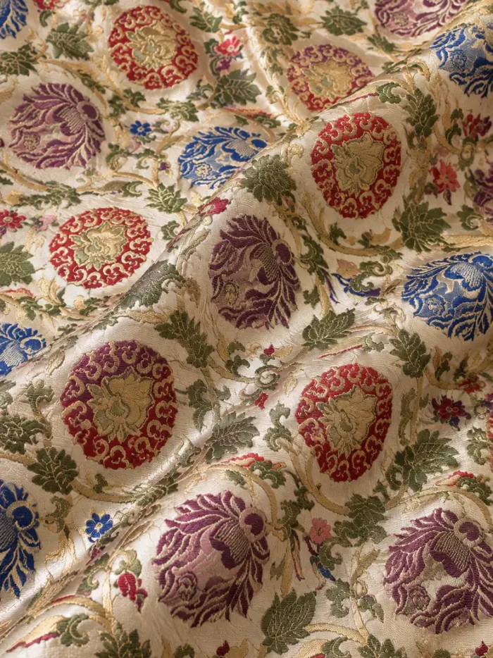 KashiFab CHO Tibetan Brocade - Ivory Round colour flower - KF-CHO #17298 Tibetan brocade Varanasi